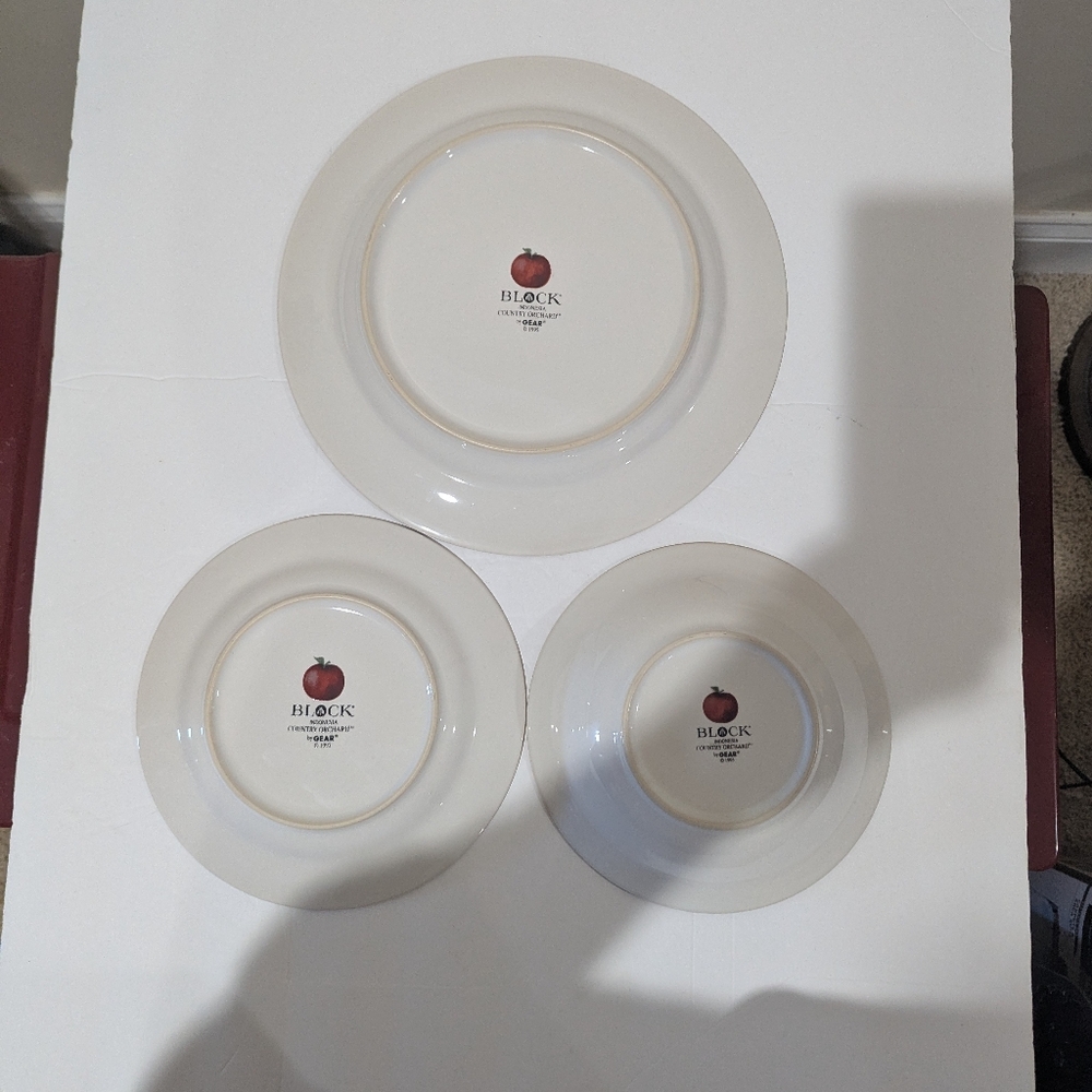 Block Country Orchard 3 Pc Rustic Checkered Dinnerware Set - Picture 6 of 9
